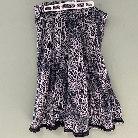 Requirements Dresses & Skirts - Requirements Animal Print Skirt Size Xl Stretch waist band